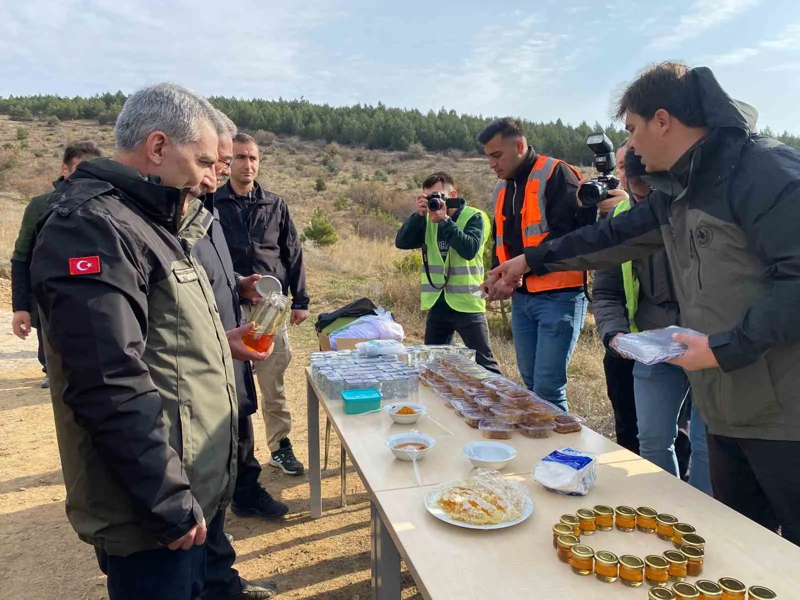 Yozgat Çamlık Bal Ormanı’nda fidanlar toprakla buluştu