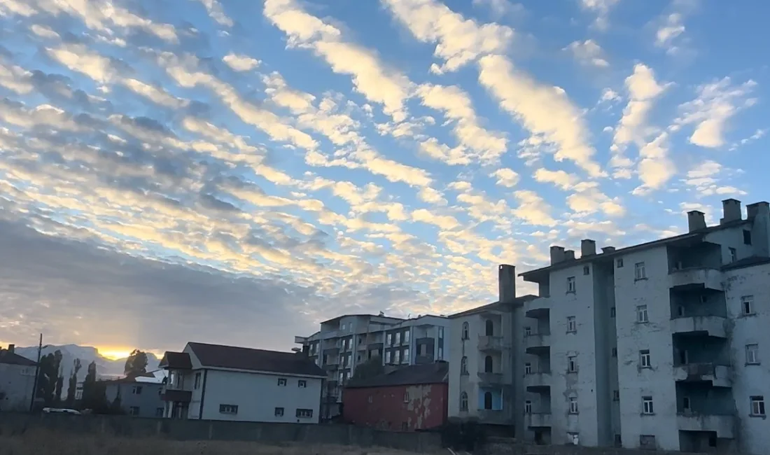 HAKKARİ’NİN YÜKSEKOVA İLÇESİNDE AKŞAM