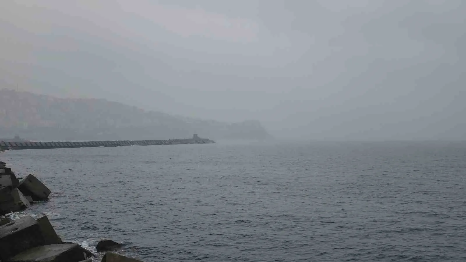 Zonguldak’ta sis etkili oldu