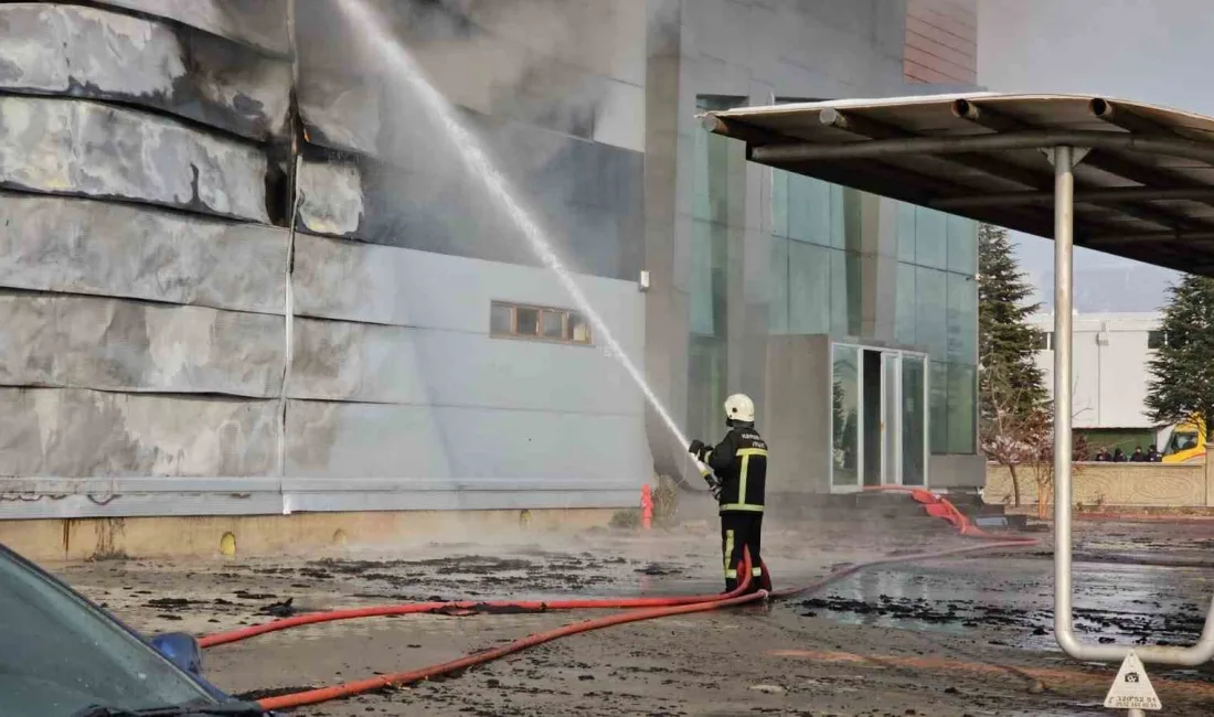 KAYSERİ ORGANİZE SANAYİ BÖLGESİ’NDE ÇIKAN YANGINDA 3 İŞÇİ HAYATINI KAYBETMİŞTİ.