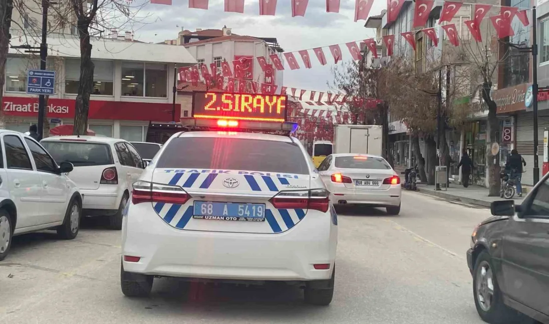 AKSARAY’DA HATALI PARKLANMALARIN ÖNÜNE