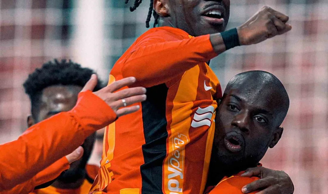 KAYSERİSPOR'UN PORTEKİZLİ OYUNCUSU CARLOS MANE, BU SEZON SÜPER LİG'DEKİ İKİNCİ