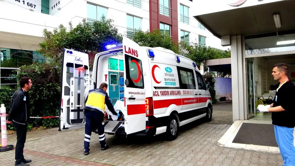 FERDİ TAYFUR, AMBULANS UÇAKLA