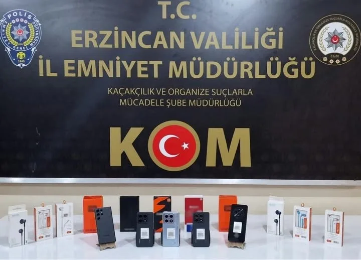 ERZİNCAN'DA KAÇAK CEP TELEFONU