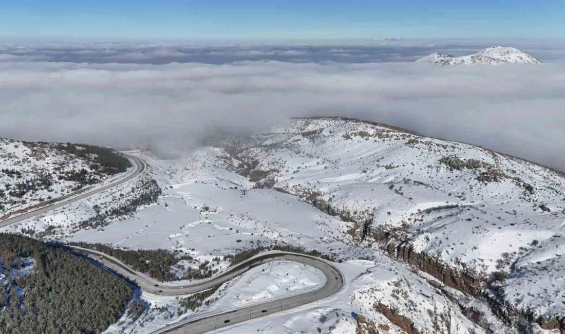 KAYSERİ'DE ETKİLİ OLAN SİS GÖRSEL ŞÖLEN OLUŞTURDU.