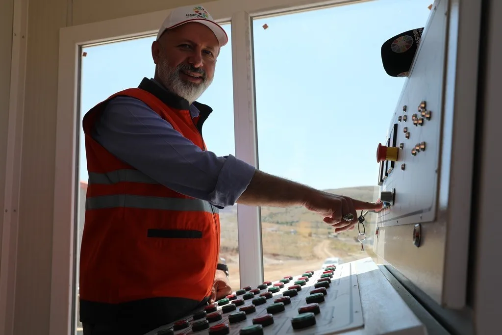 KOCASİNAN BELEDİYESİ, AGREGA MALZEMESİNİ ÜRETMEK İÇİN GEÇEN YIL HİZMETE SUNDUĞU