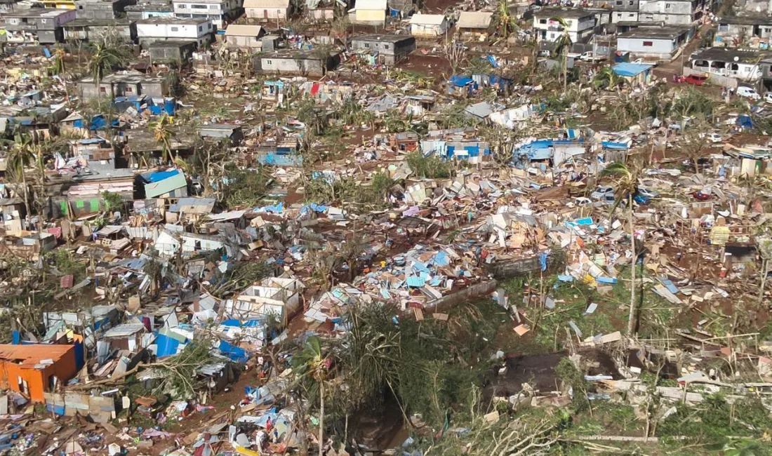 MAYOTTE ADASI'NI VURAN CHİDO