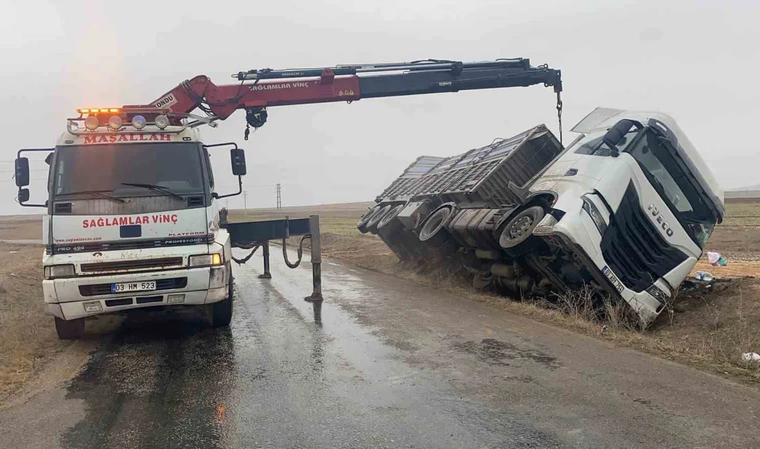 AFYONKARAHİSAR'DA KONTROLDEN ÇIKAN MISIR