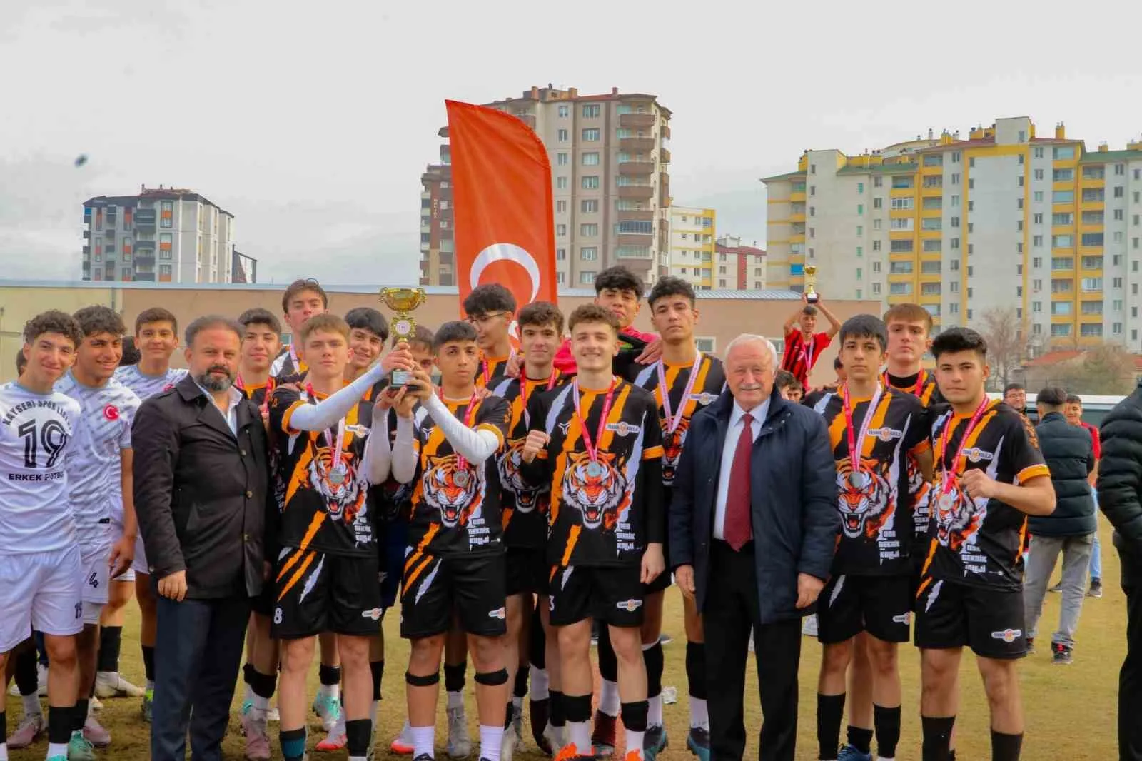 KAYSERİ OKUL SPORLARI FUTBOL GENÇLER A ERKEKLER İL BİRİNCİLİĞİ MÜSABAKALARI