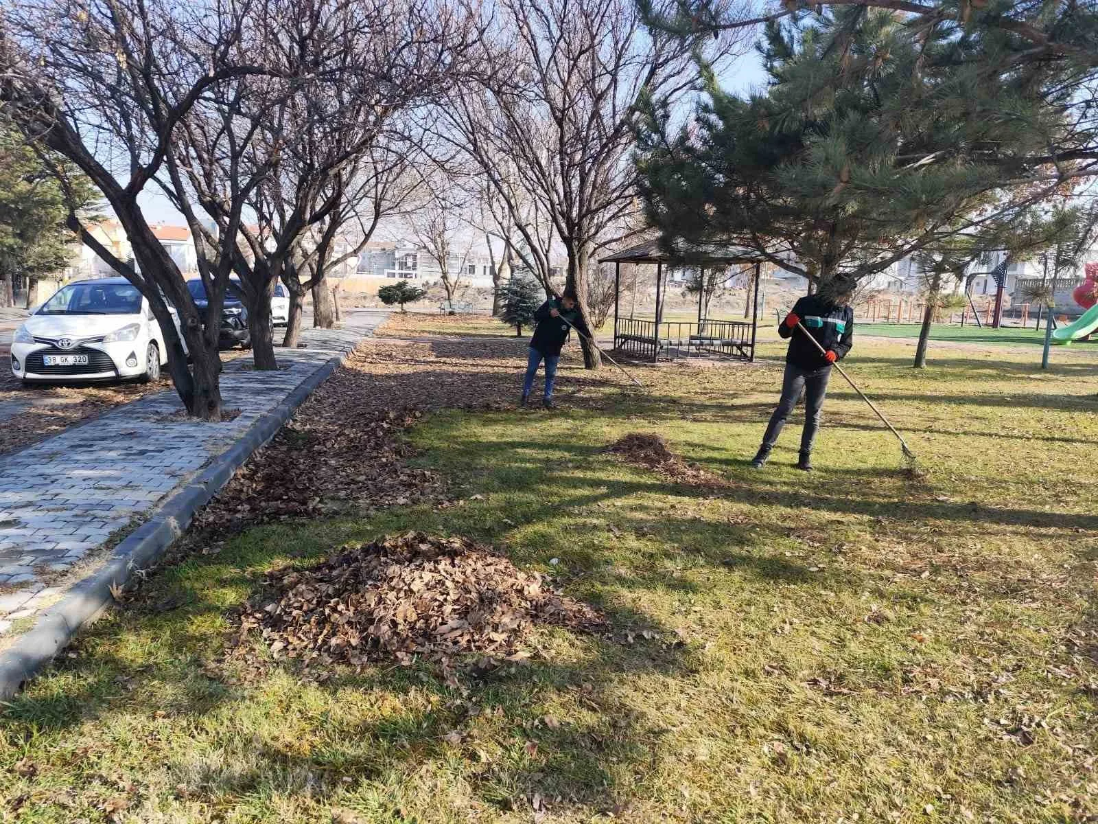 Park, bahçe ve mesire alanlarında bakım onarım çalışmaları