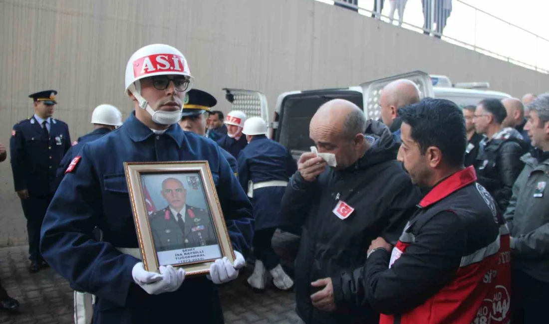 ISPARTA'NIN KEÇİBORLU İLÇESİNDE DÜŞEN KARA HARP OKULU'NA AİT HELİKOPTERDE ŞEHİT