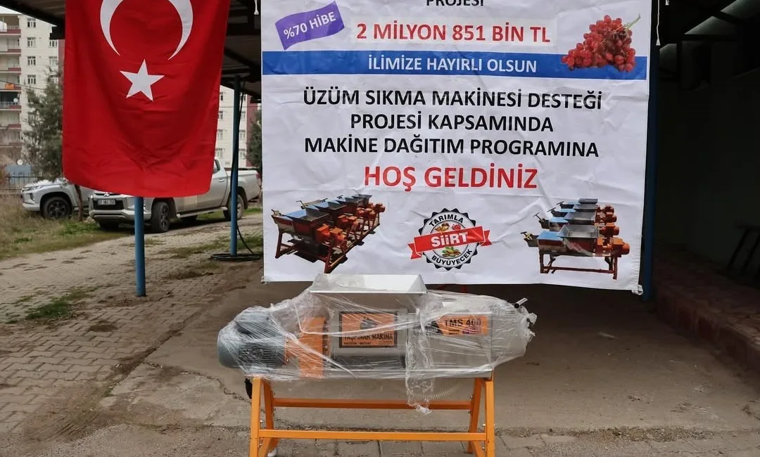 SİİRT’TE ÇİFTÇİLERE ÜZÜM SIKMA