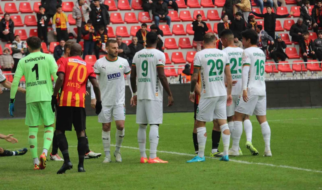 TRENDYOL SÜPER LİG'İN 15. HAFTASINDA KAYSERİSPOR, SAHASINDA ALANYASPOR İLE KARŞILAŞIYOR.