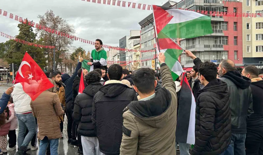 SURİYE’NİN BAŞKENTİ ŞAM’A MUHALİFLERİN GİRMESİ VE ESAD’IN İKTİDARININ SONA ERMESİ