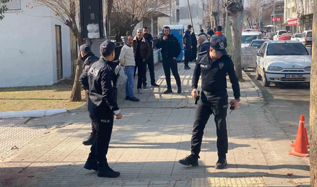 Adıyaman’da park önünden geçen bir kişi uğradığı silahlı saldırı sonucu