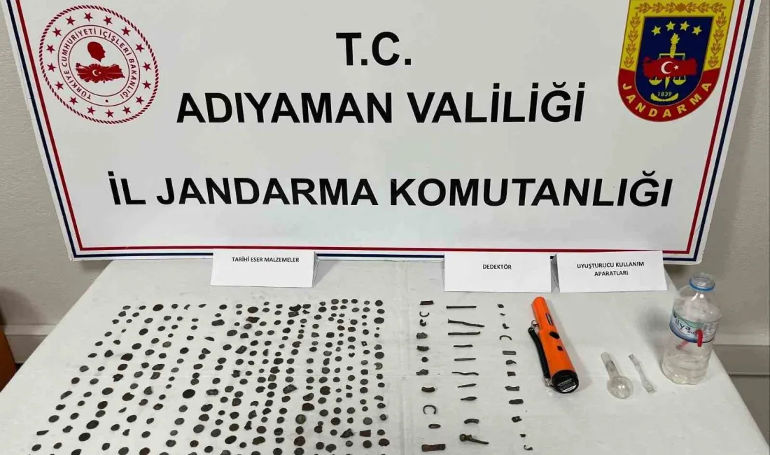 Adıyaman’da yapılan operasyonda çok sayıda tarihi eser ele geçirildi. Adıyaman