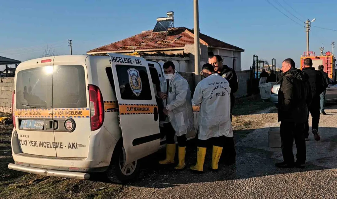 AKSARAY'DA MÜSTAKİL EVDE ÇIKAN YANGINDA 51 YAŞINDAKİ KADIN YANARAK CAN