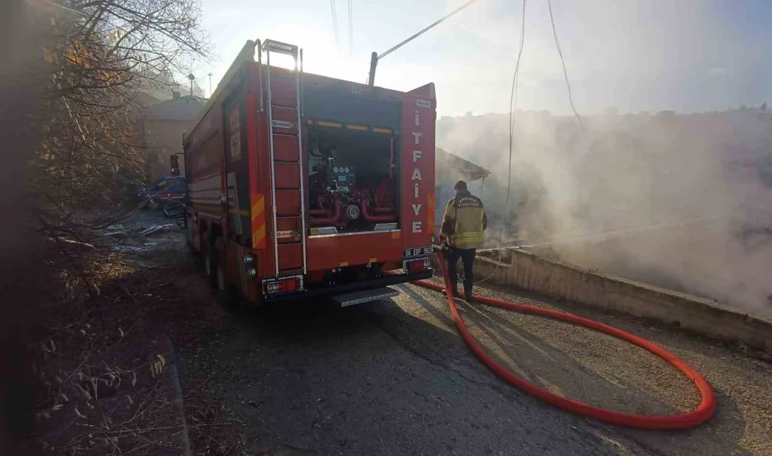 Ankara’da bir gecekonduda çıkan yangın itfaiye ekiplerinin müdahalesiyle kontrol altına