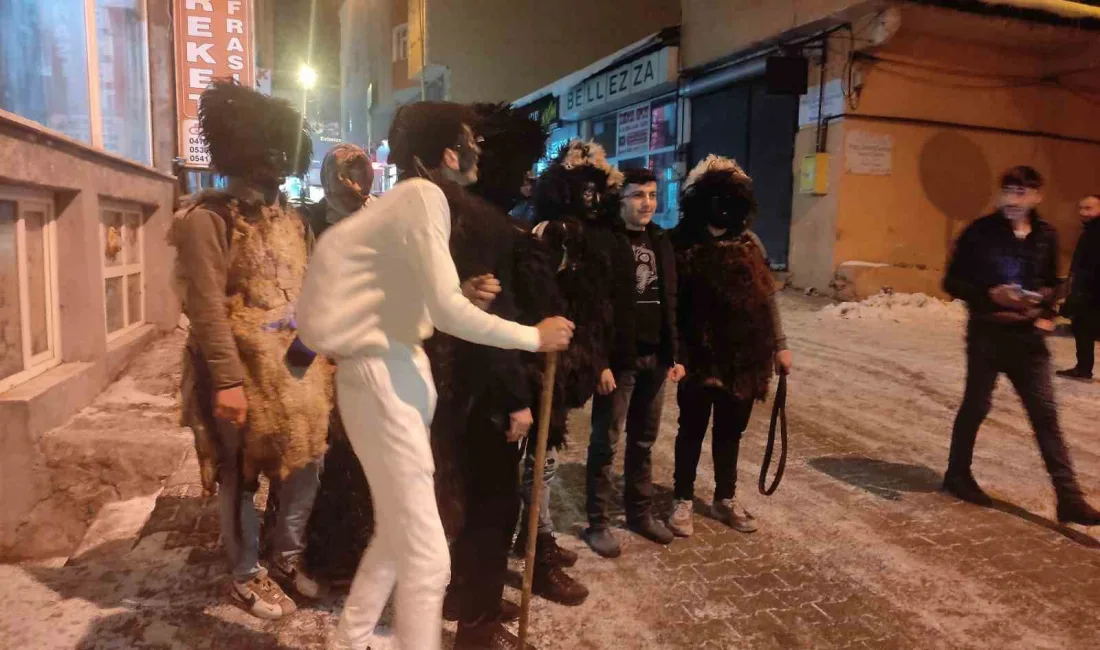 ARDAHAN’IN ASIRLIK GELENEĞİ YILBAŞINDA TEKRAR YAŞATILDI.  (OLGUN YILDIZ/ARDAHAN-İHA)