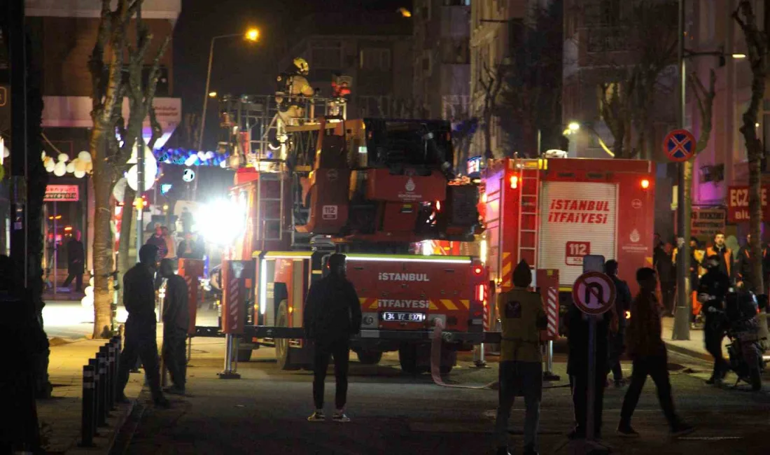 İSTANBUL AVCILAR'DA 6 KATLI BİNANIN ÇATI KATINDA HENÜZ BİLİNMEYEN BİR