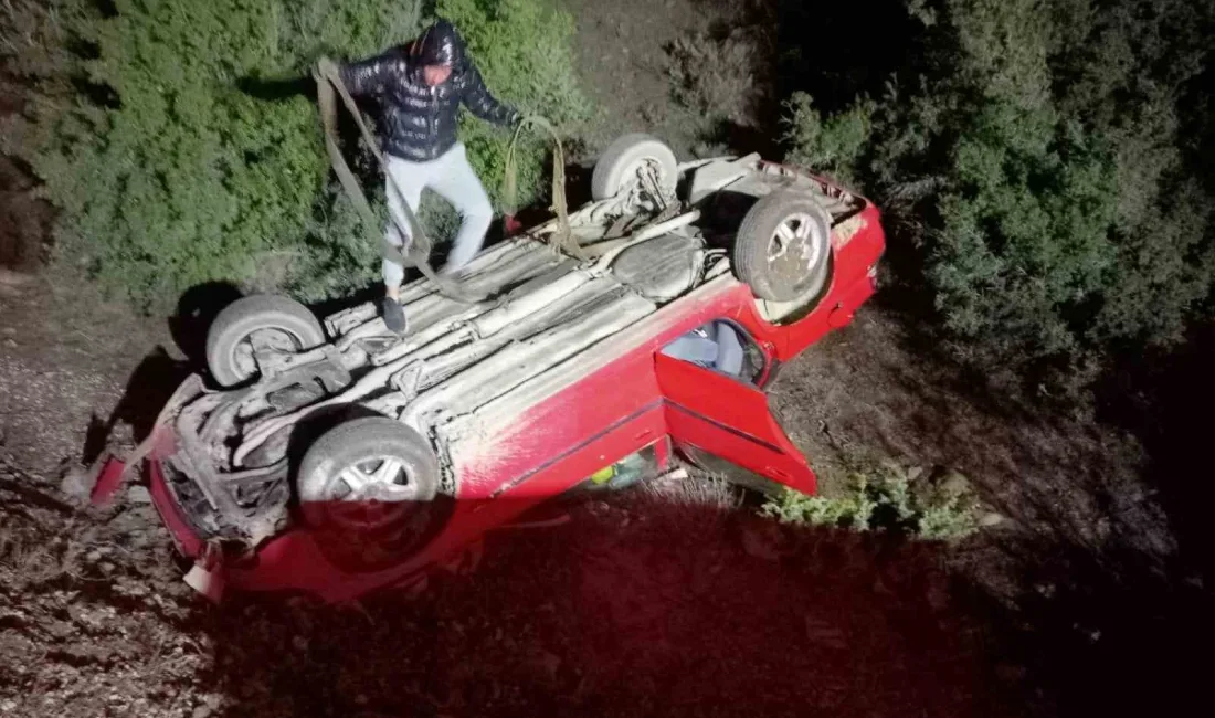 Burdur’un Gölhisar ilçesinde alkollü sürücünün kontrolündeki otomobil takla atarak şarampole