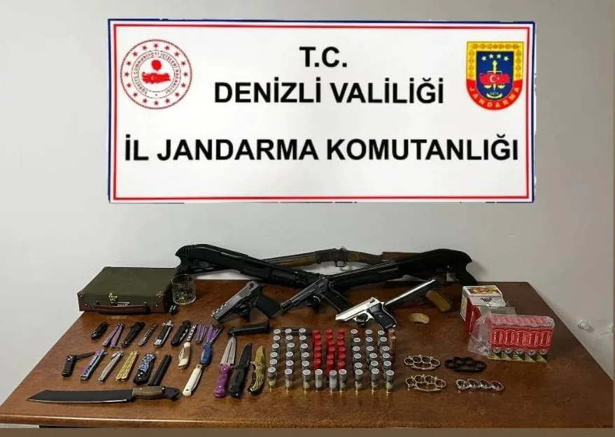 DENİZLİ (İHA) – Denizli’de jandarma ekiplerinin silah kaçakçılığının önlenmesine yönelik