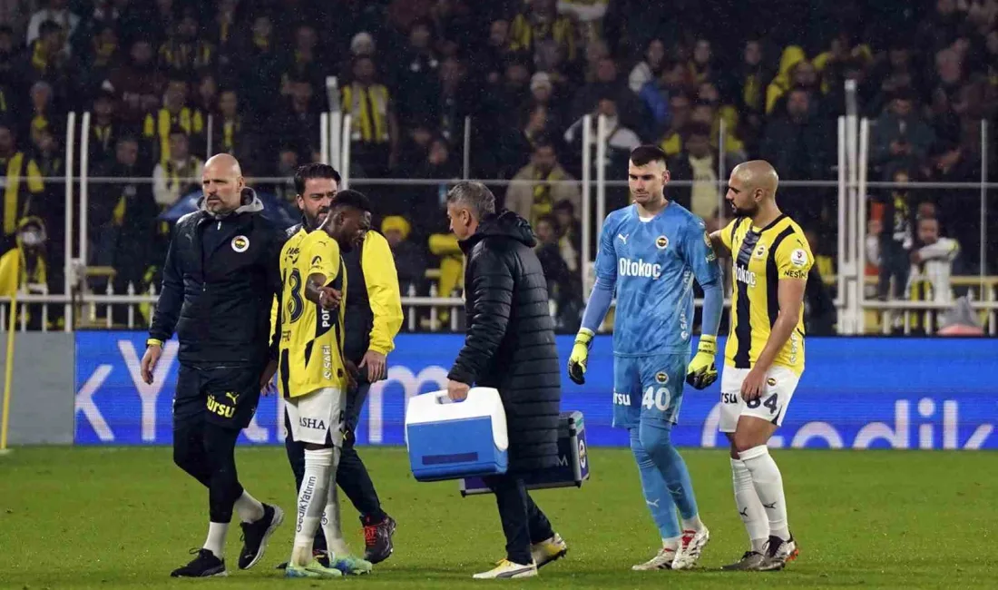 Fenerbahçe, Hırvat kalecisi Dominik Livakovic’in sağ arka adalesinde yırtık ve