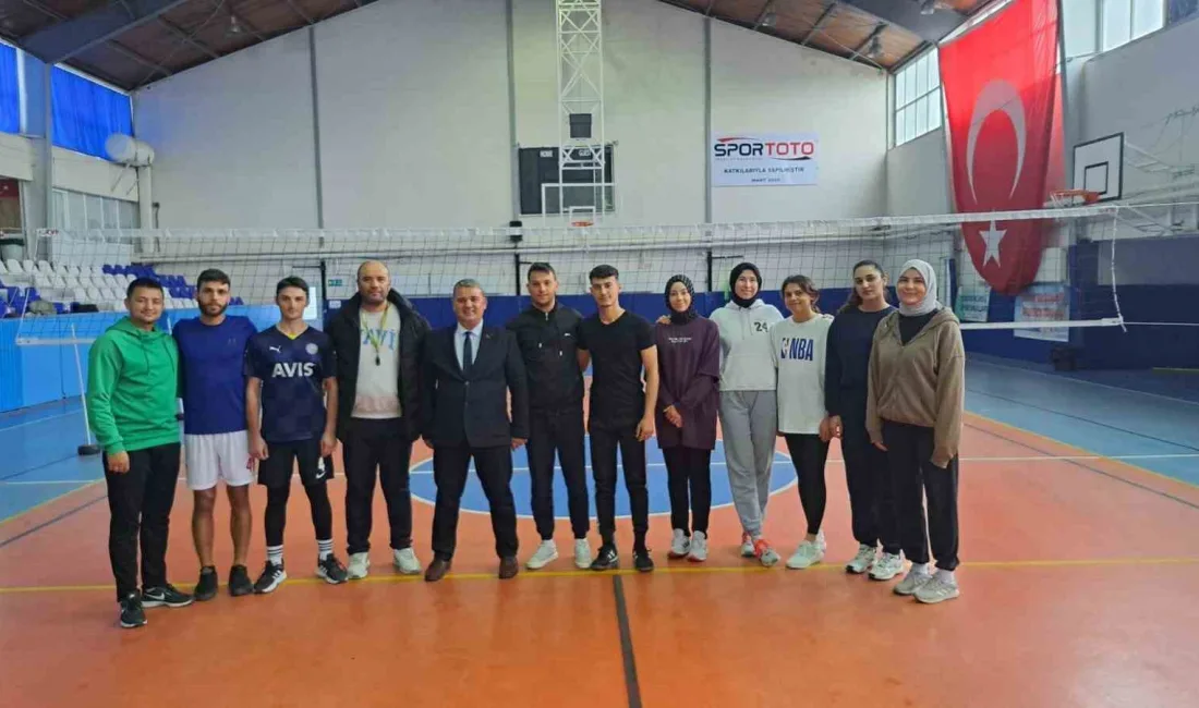 Kütahya’nın Gediz ilçesinde, İlçe Spor Müdürlüğü bünyesinde düzenlenen Polis Meslek