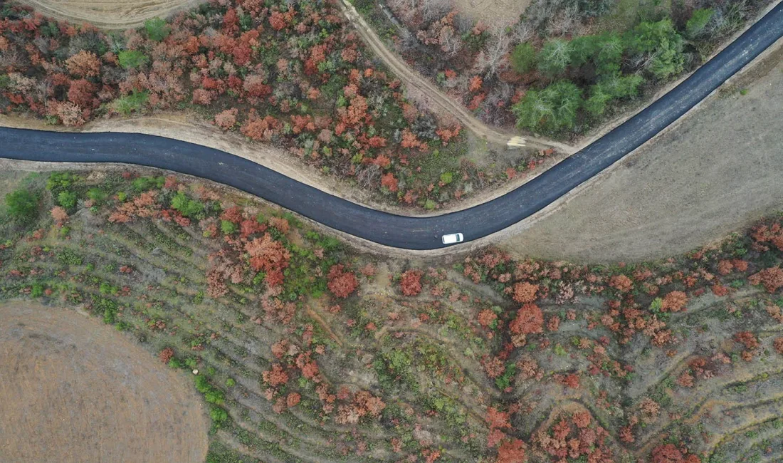 Sakarya Büyükşehir Belediyesi şehrin en uzak noktalarında ulaşım ağlarını sil