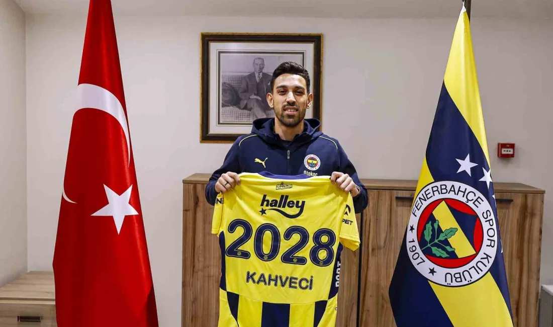 Fenerbahçe, 29 yaşındaki futbolcu İrfan Can Kahveci ile 3 yıllık