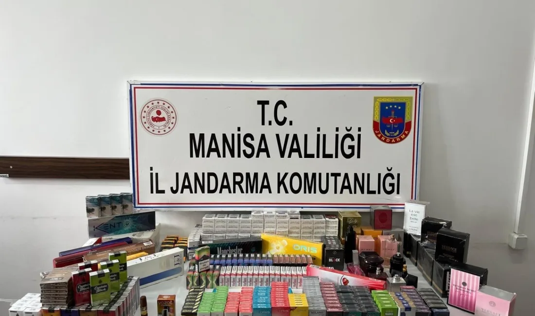 Manisa’da jandarma tarafından bir işletmede yapılan aramada yüzlerce gümrük kaçağı