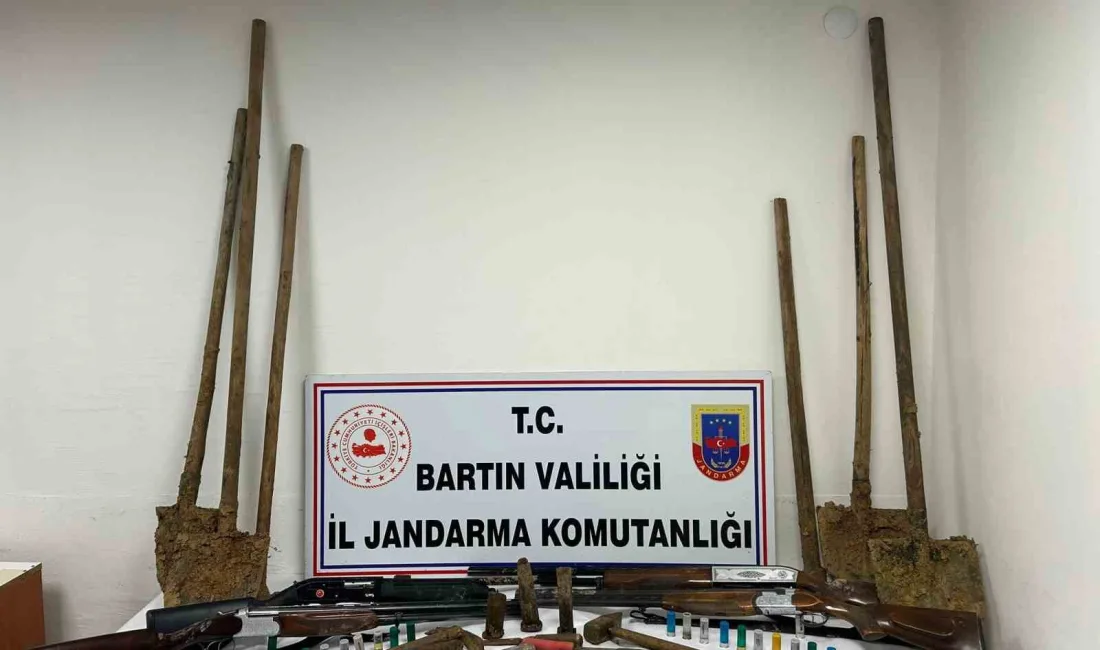 BARTIN'DA JANDARMA EKİPLERİ, DEFİNE ARAYANLARA SUÇÜSTÜ YAPTI. BASKINDA EKİPLER 5