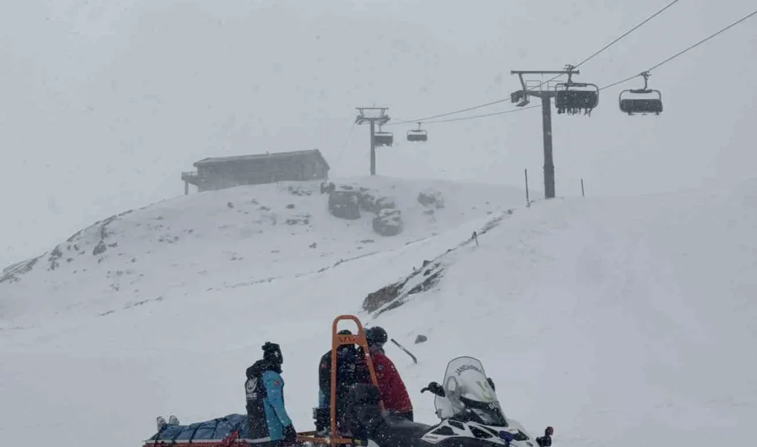 Ilgaz Dağı’ndaki kayak merkezi Yurduntepe’de kayak yaptığı sırada yaralanan şahıs,