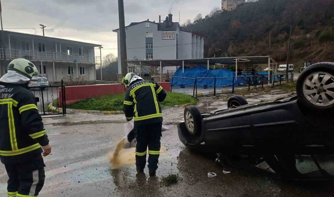 Zonguldak’ın Kozlu ilçesinde meydana gelen kazada araç ters döndü. Edinilen