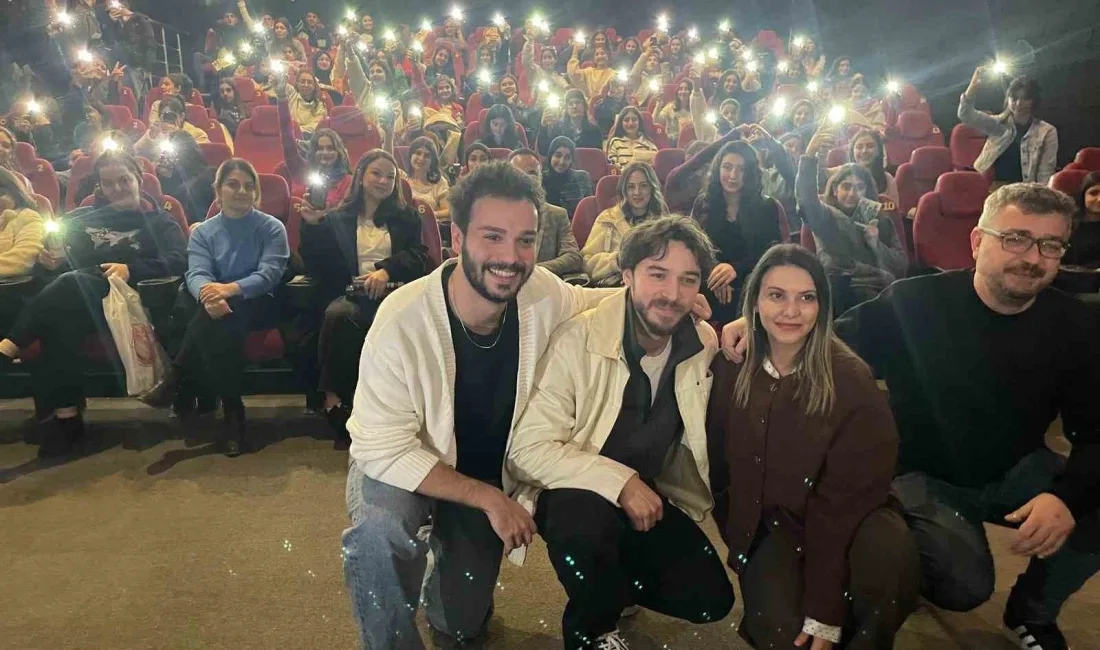 Karantina filminin oyuncuları ve yazarı Beyza Alkoç’un katılımıyla, Mardian Mall