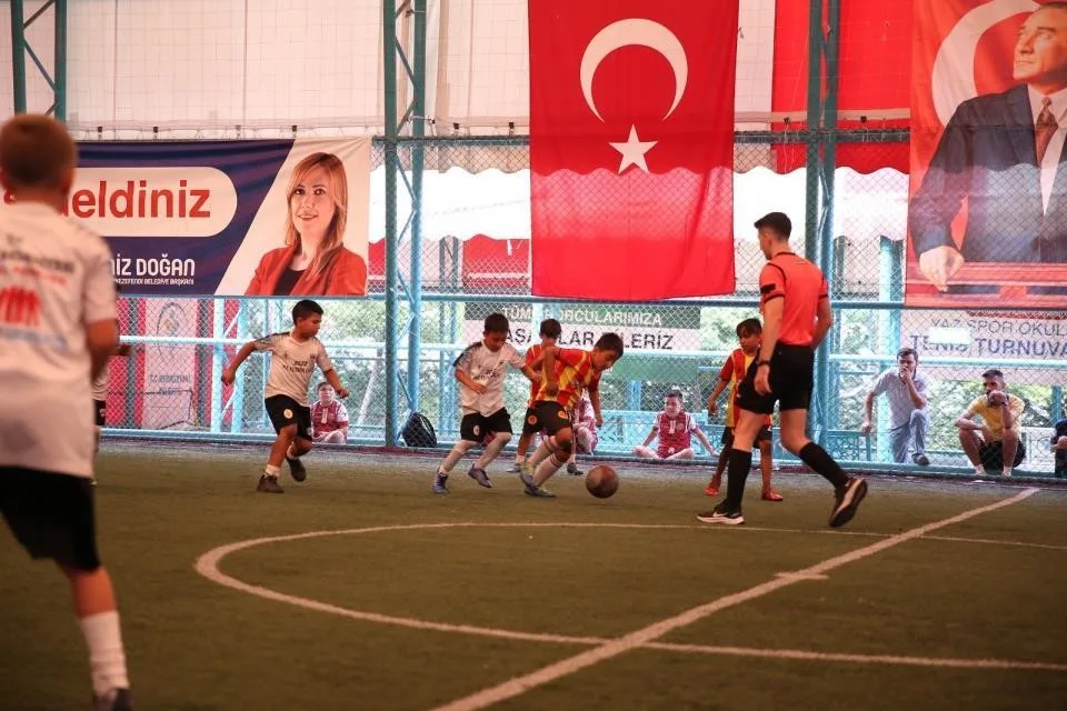 Merkezefendi Belediyesi tarafından sömestr tatiline özel futbol turnuvası düzenlenecek. Son