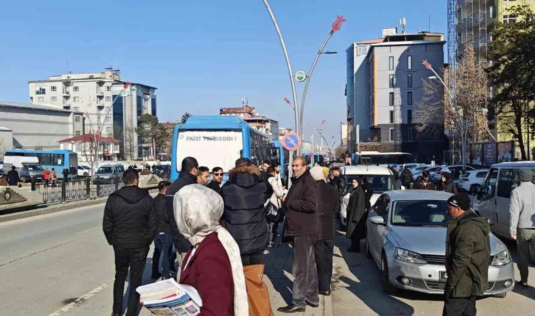 MUŞ’TA ÜNİVERSİTE ÖĞRENCİLERİNİN KULLANDIĞI ÖZEL HALK OTOBÜSLERİ, GÜZERGAH DEĞİŞİKLİĞİ NEDENİYLE