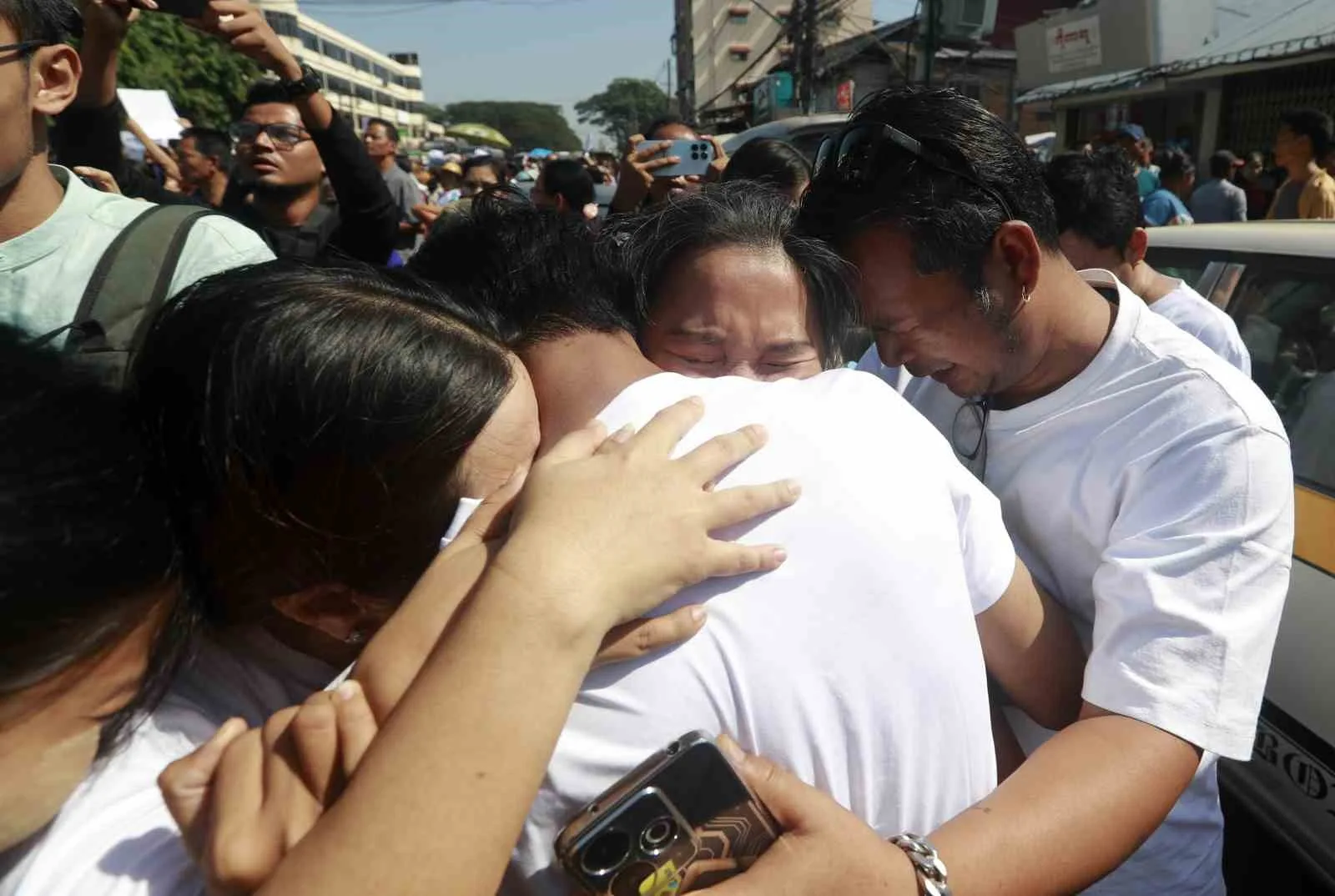 GÜNEYDOĞU ASYA ÜLKESİ MYANMAR'DA ASKERİ YÖNETİM, ÜLKENİN 77. BAĞIMSIZLIK GÜNÜ