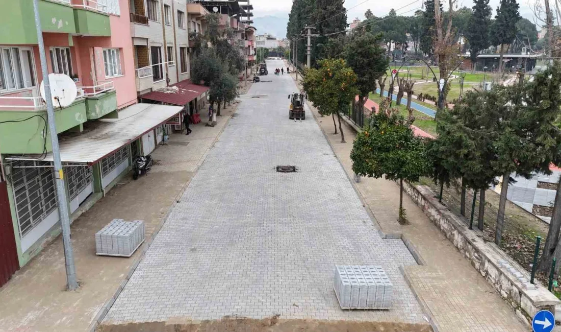 NAZİLLİ BELEDİYESİ’NDEN, 268 SOKAKTA YOL YENİLEME ÇALIŞMASI