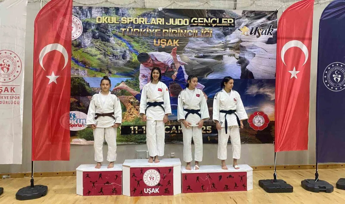 Uşak’ta düzenlenen Okul Sporları Gençler Judo Türkiye Şampiyonasında Salihlili judocu