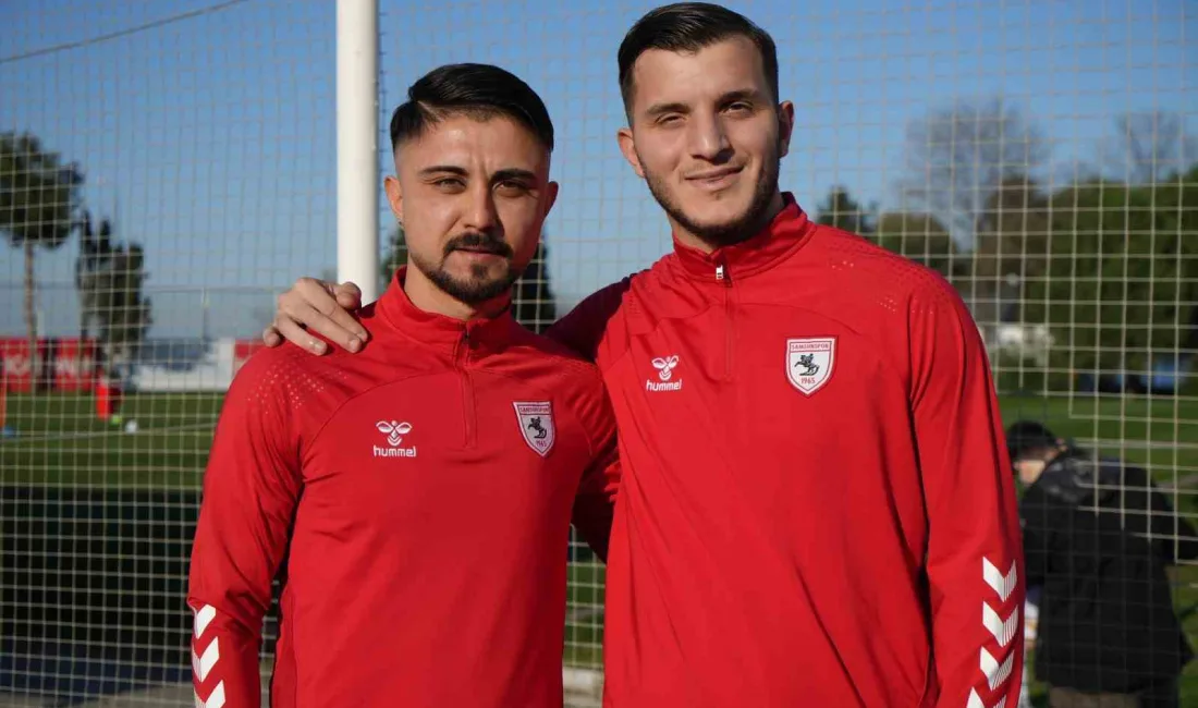 SAMSUN (İHA) – Samsunspor’un başarılı futbolcuları Yunus Emre Çift ve