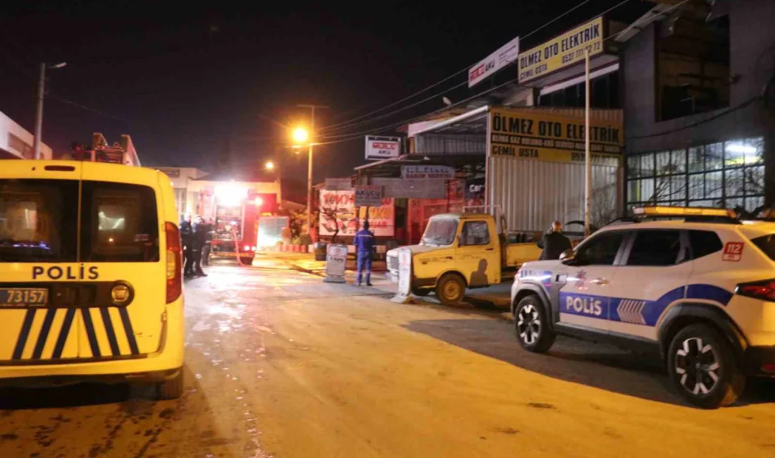 Sakarya’nın Ariye ilçesi merkez sanayi sitesinde bulunan akü dükkanda çıkan