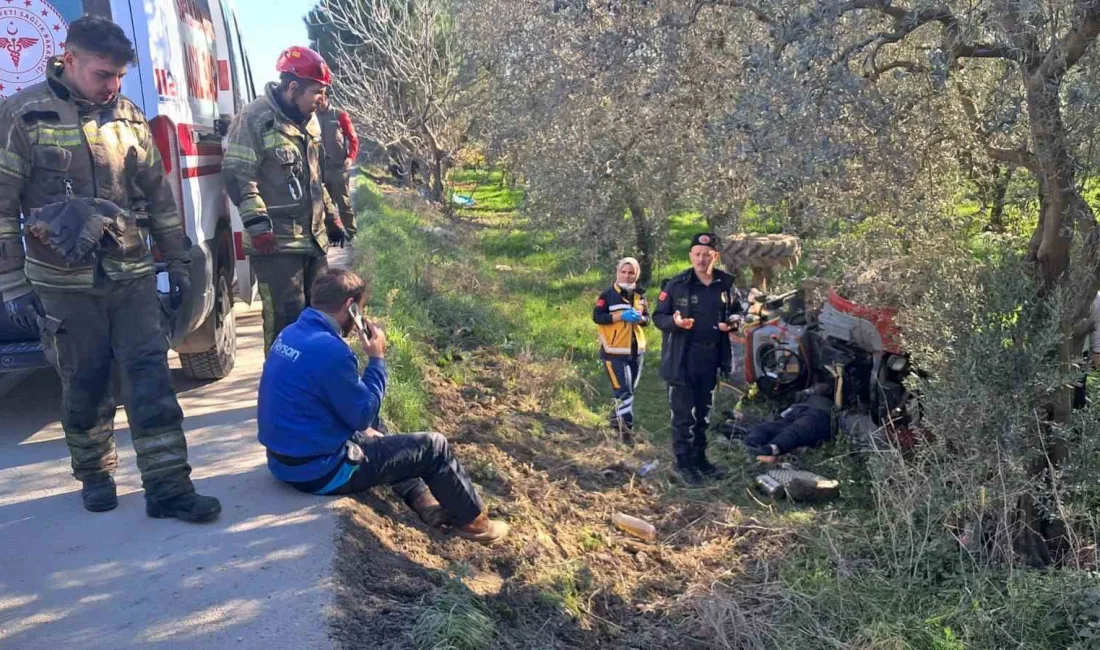 BURSA'NIN ORHANGAZİ İLÇESİNDE TAMİRE GÖTÜRMEK İSTEDİĞİ TRAKTÖRÜN DEVRİLMESİ SONUCU ALTINDA